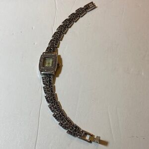 VTG Gramercy Ladies Silver Quartz Wrist Watch Stainless Bezel Marcasite Bracelet